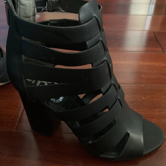 Sam Edelman Circus Black Heels - Picture 3 of 4